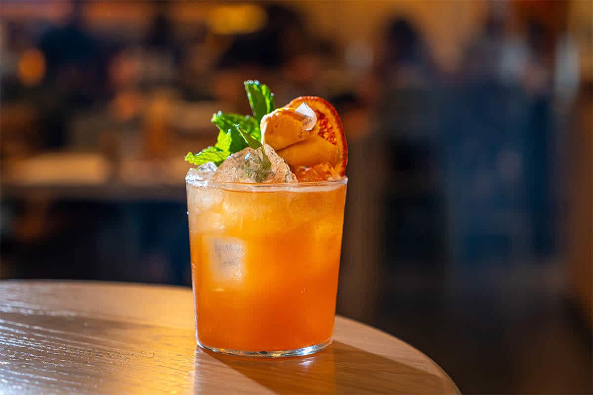 momofuku ten to one rum cocktail