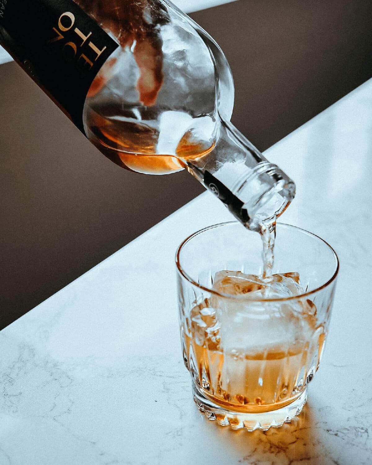 Rum on the Rocks Ten To One Rum